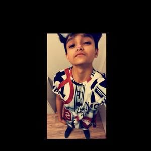 Meet your Posher, Alex